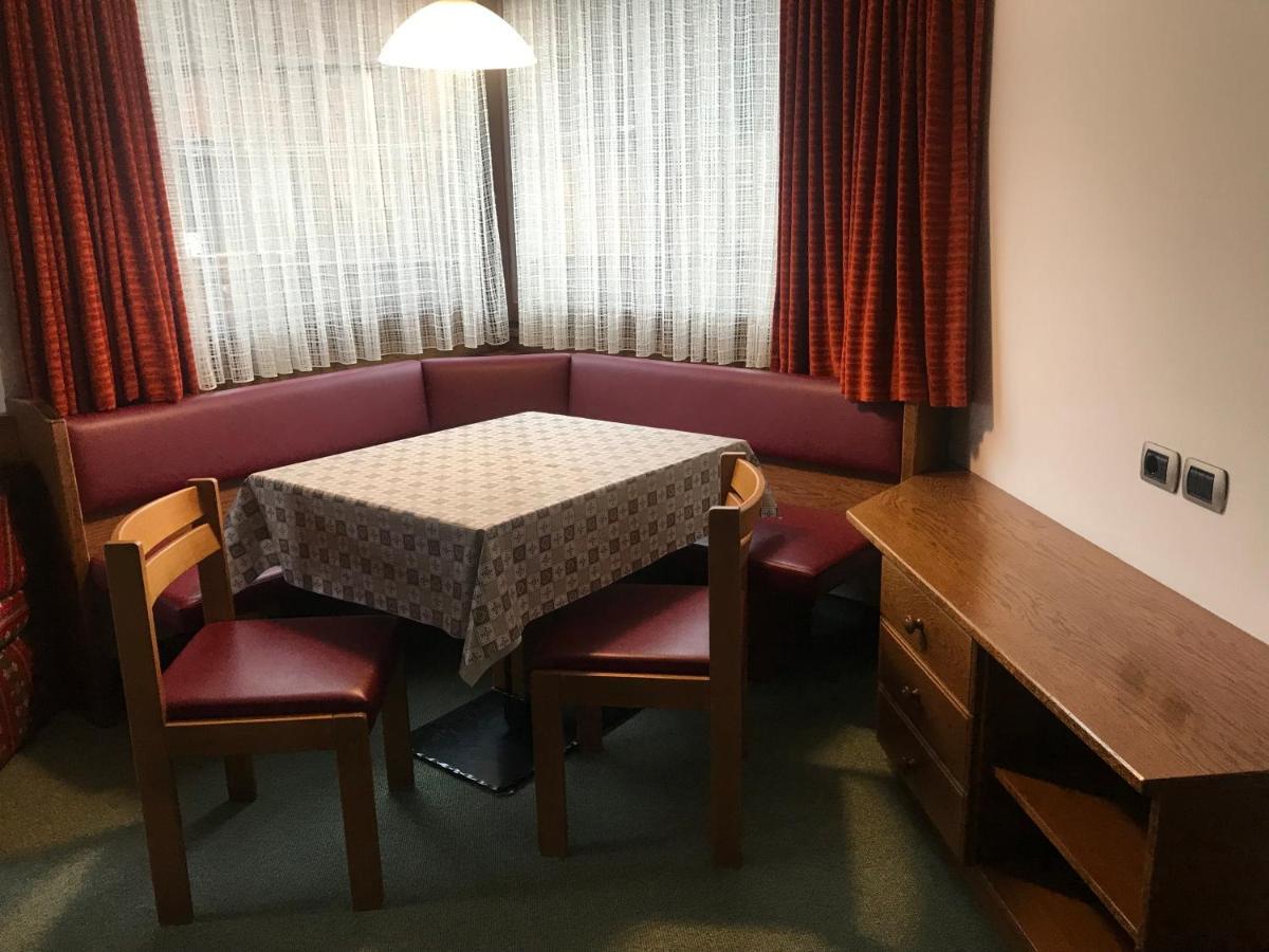 Niki Appartments San Candido Kültér fotó