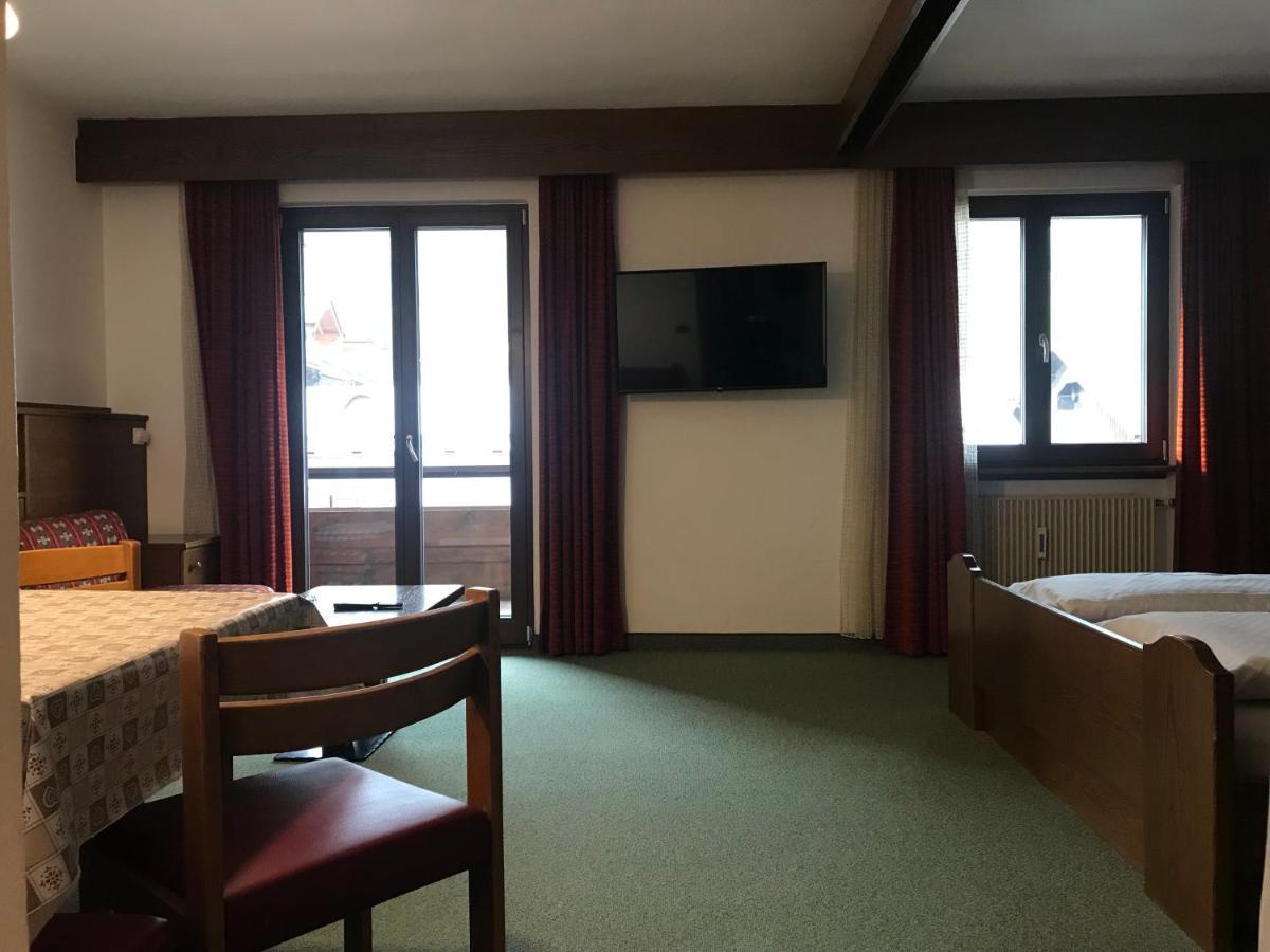 Niki Appartments San Candido Kültér fotó